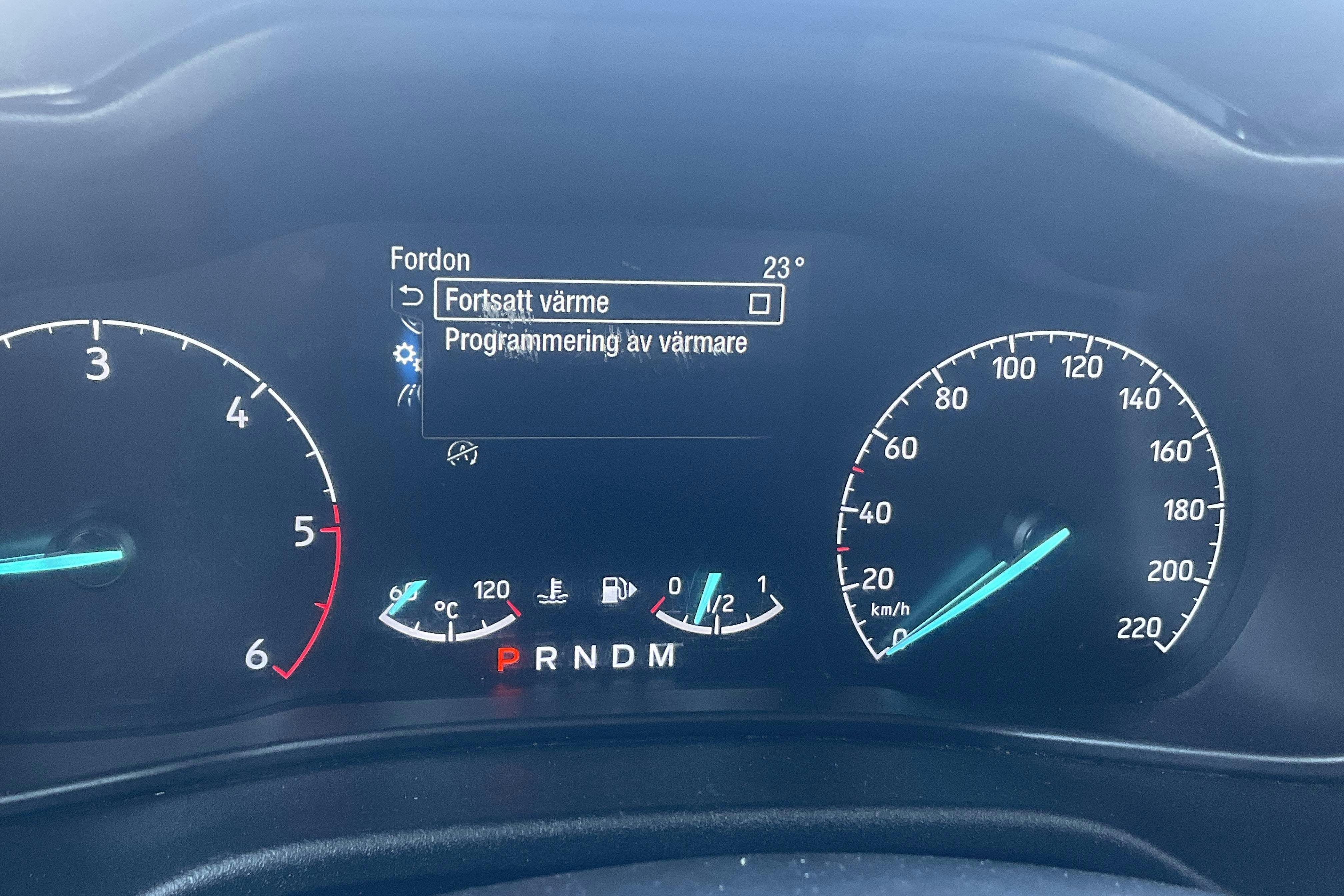 Vehicle Image 12