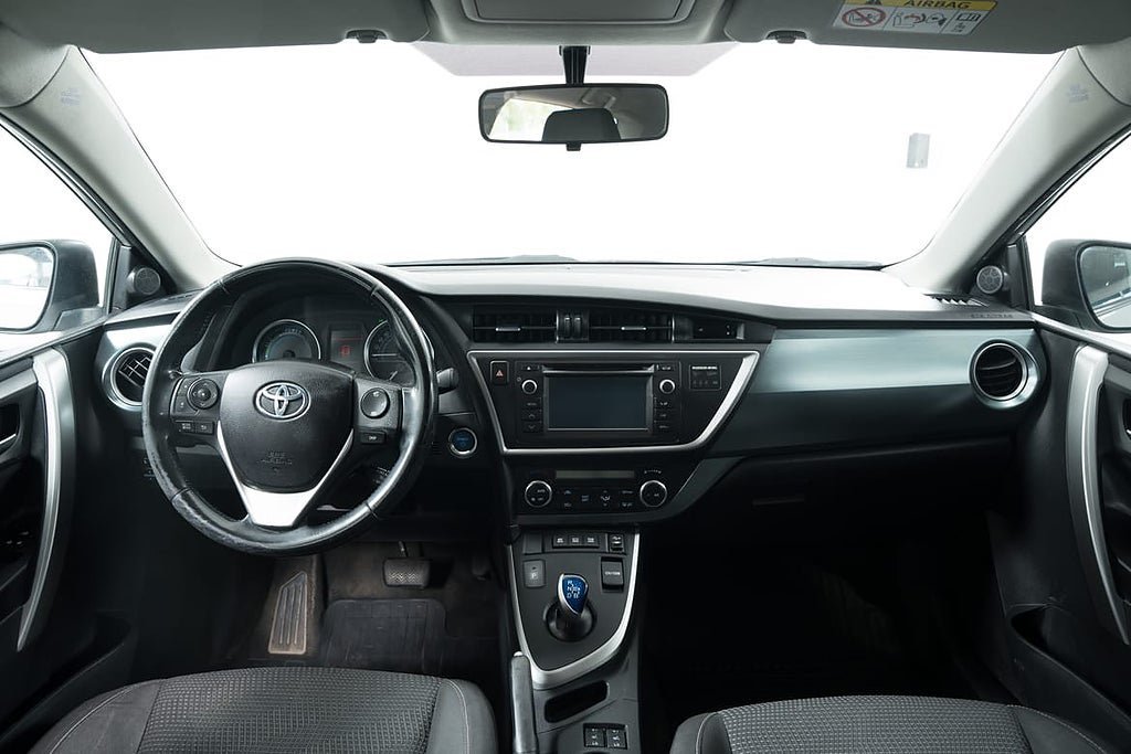Vehicle Image 13