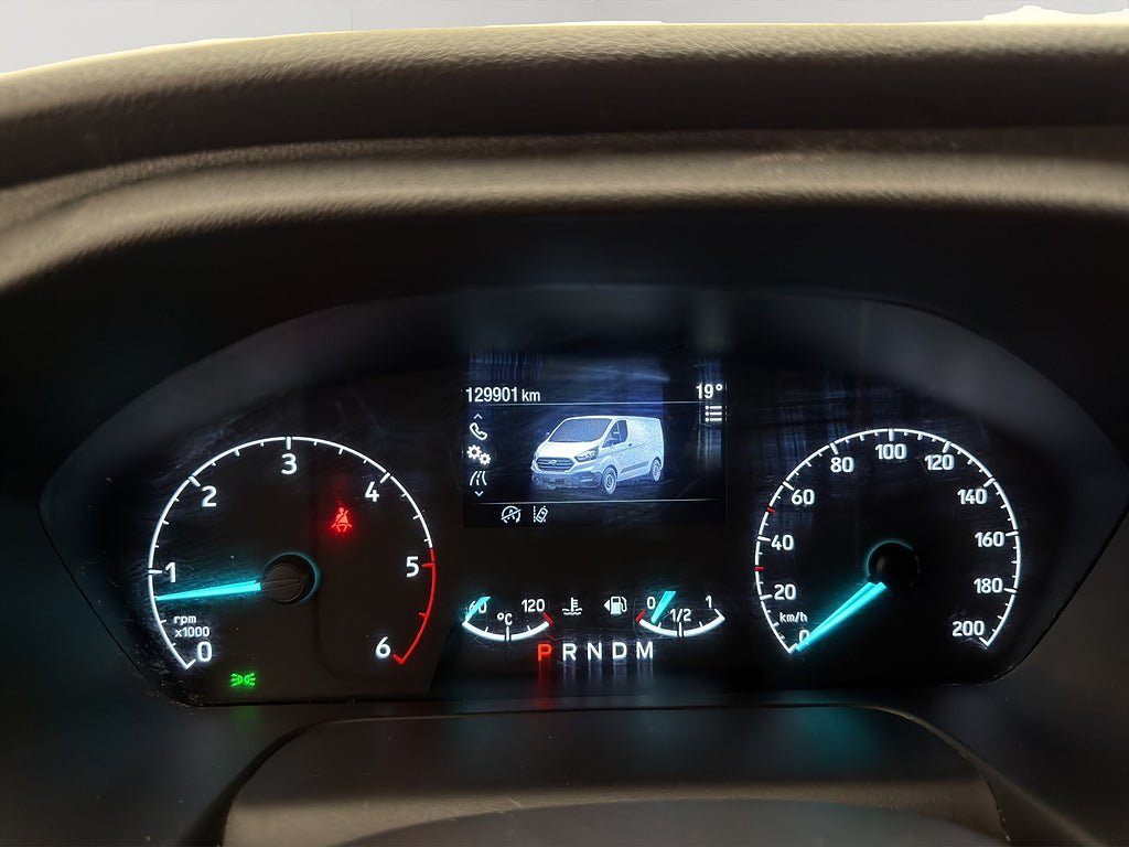 Vehicle Image 18