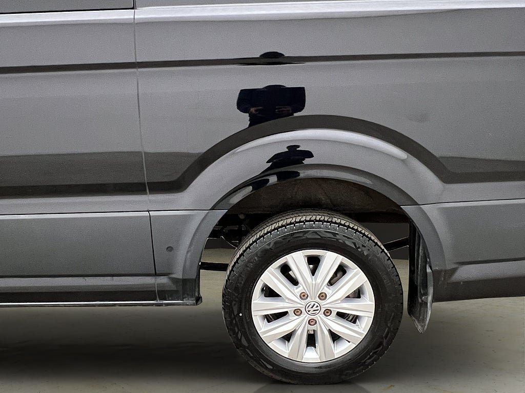 Vehicle Image 30