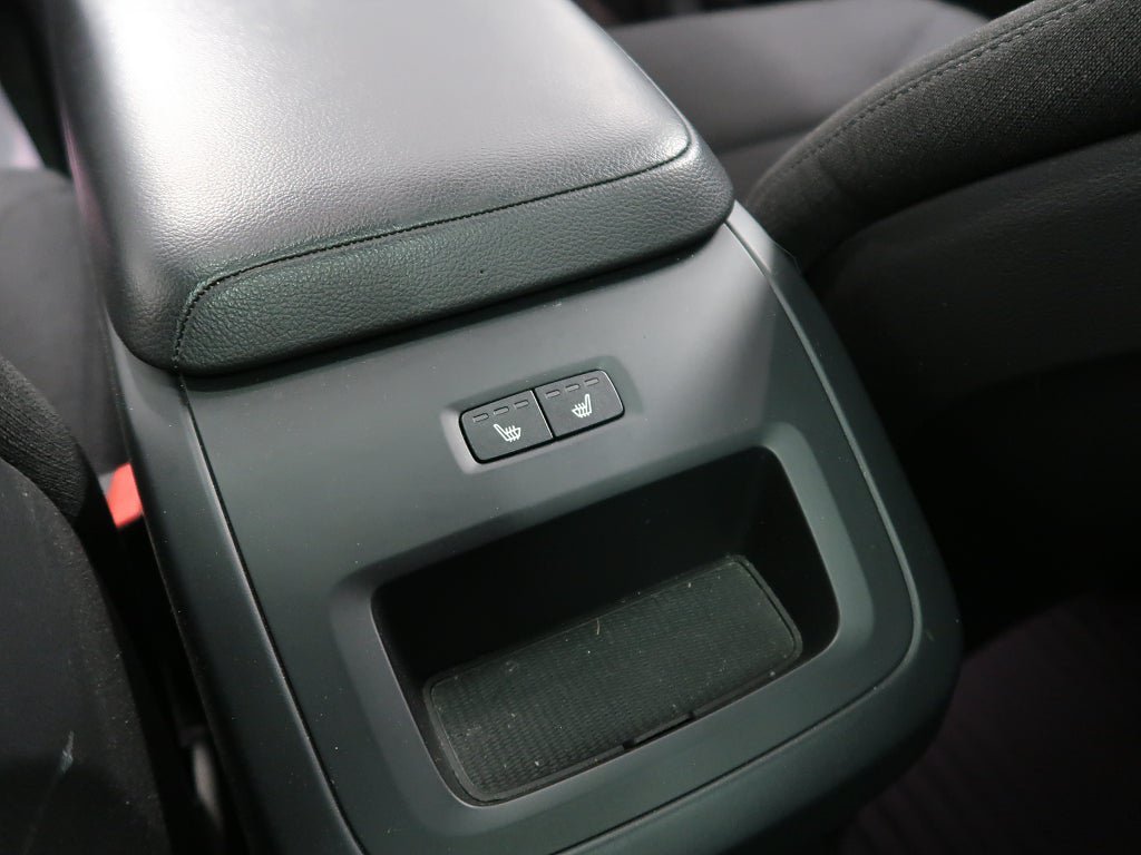 Vehicle Image 37