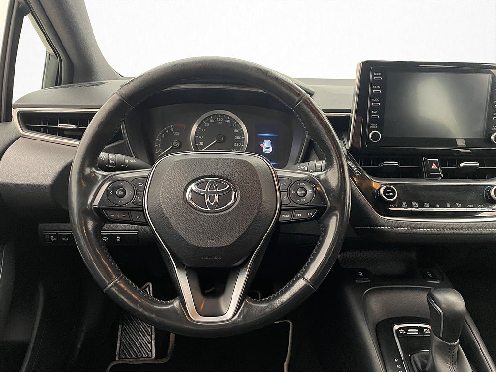 Vehicle Image 9