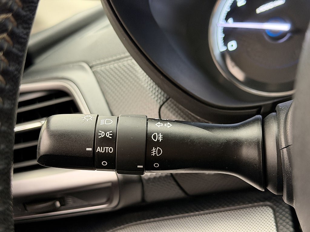 Vehicle Image 17