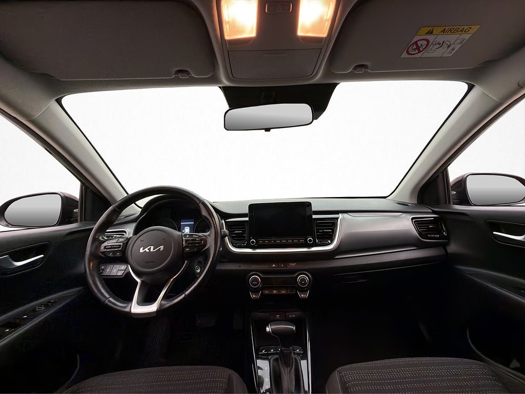 Vehicle Image 21