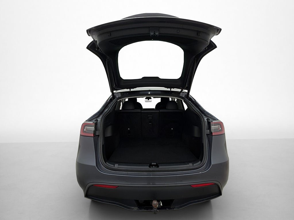 Vehicle Image 32