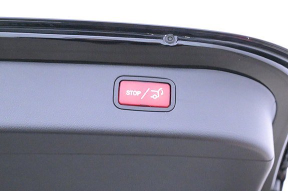 Vehicle Image 24