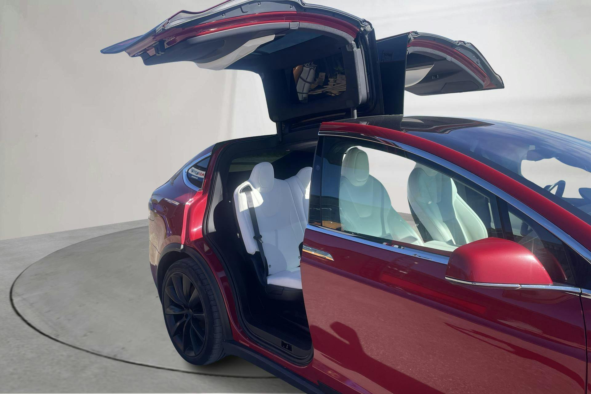 Vehicle Image 19