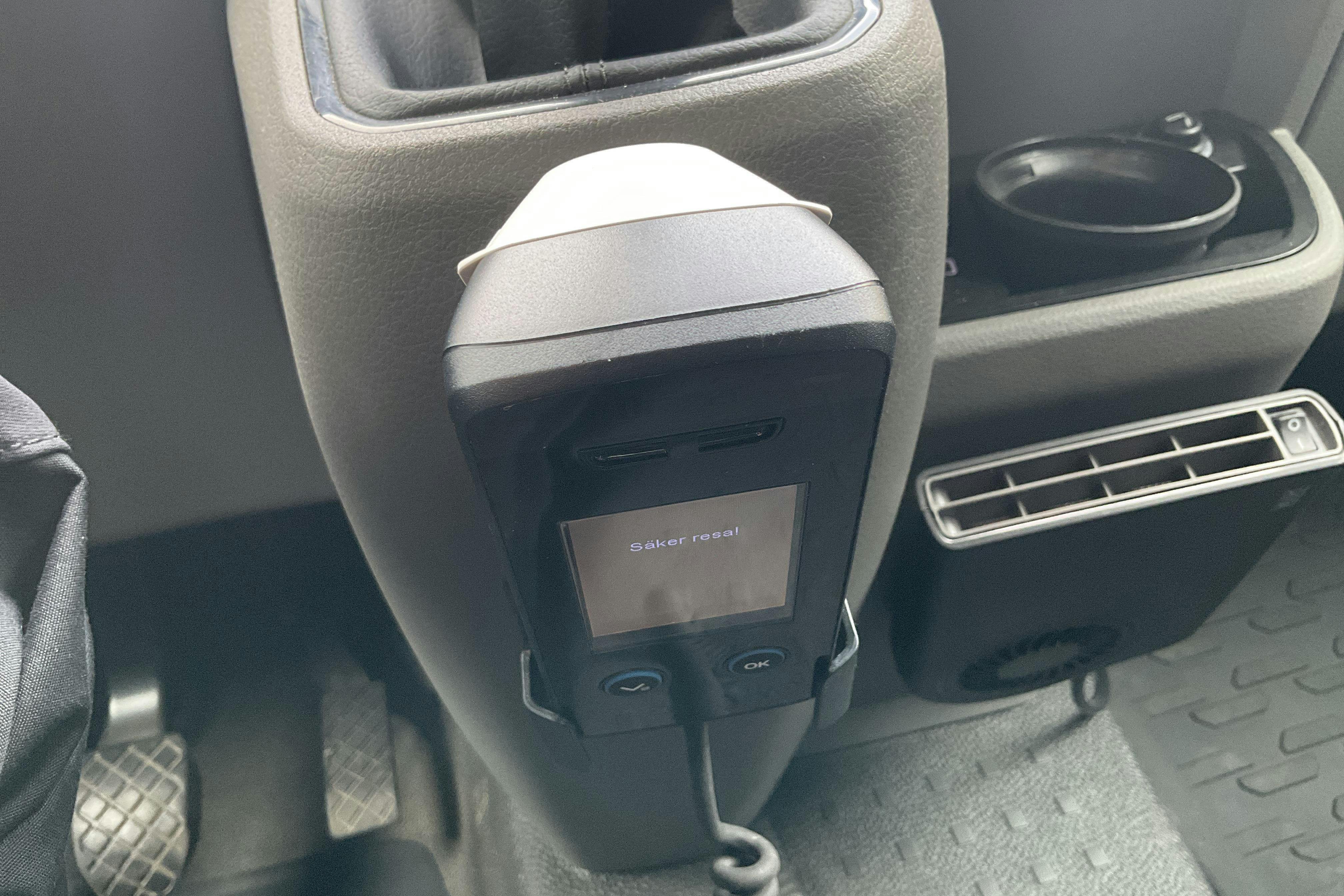 Vehicle Image 17