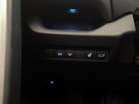 Vehicle Image 24
