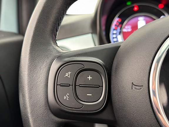Vehicle Image 24