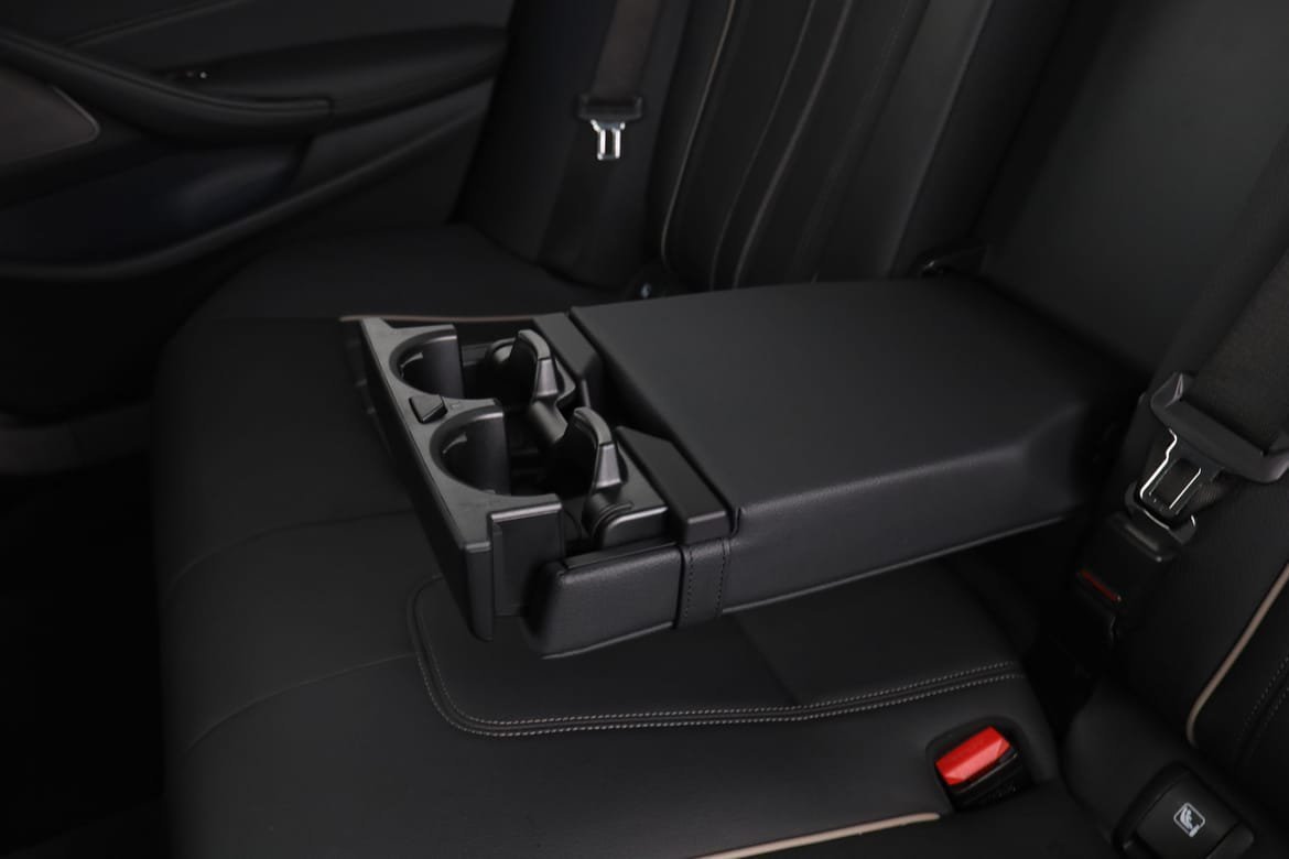 Vehicle Image 33