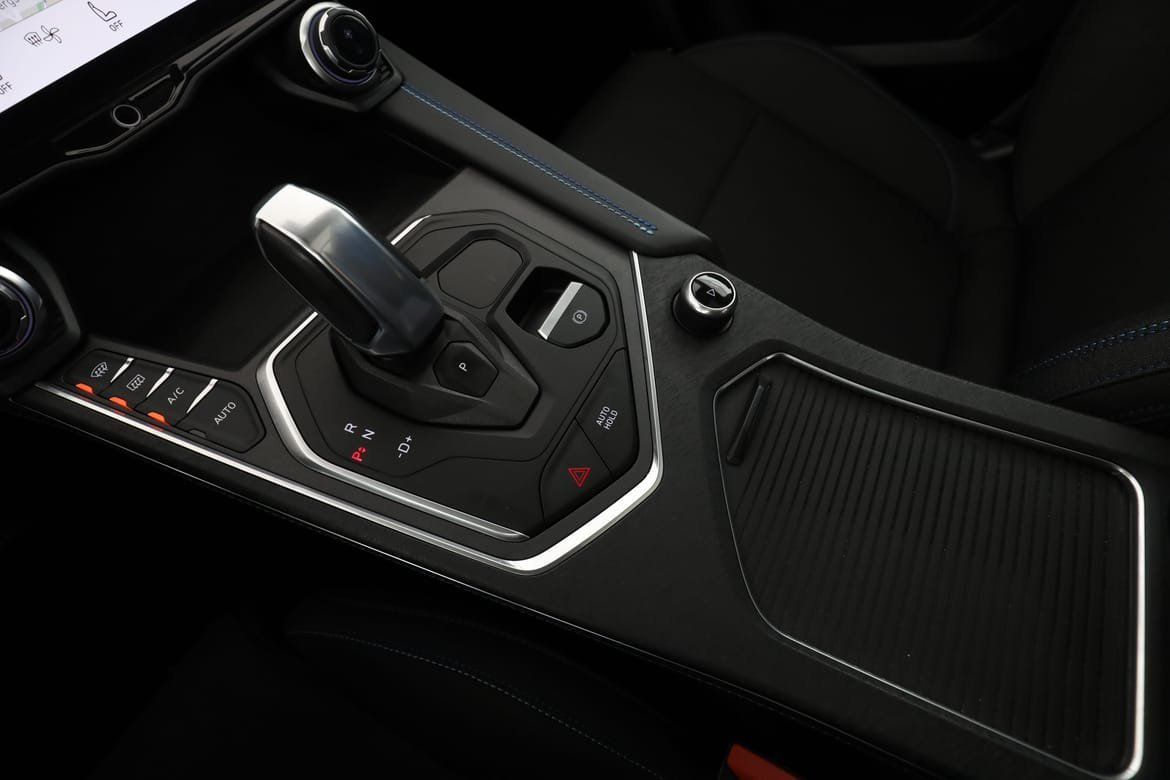 Vehicle Image 35