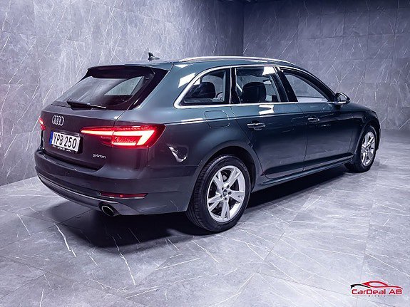 Vehicle Image 7