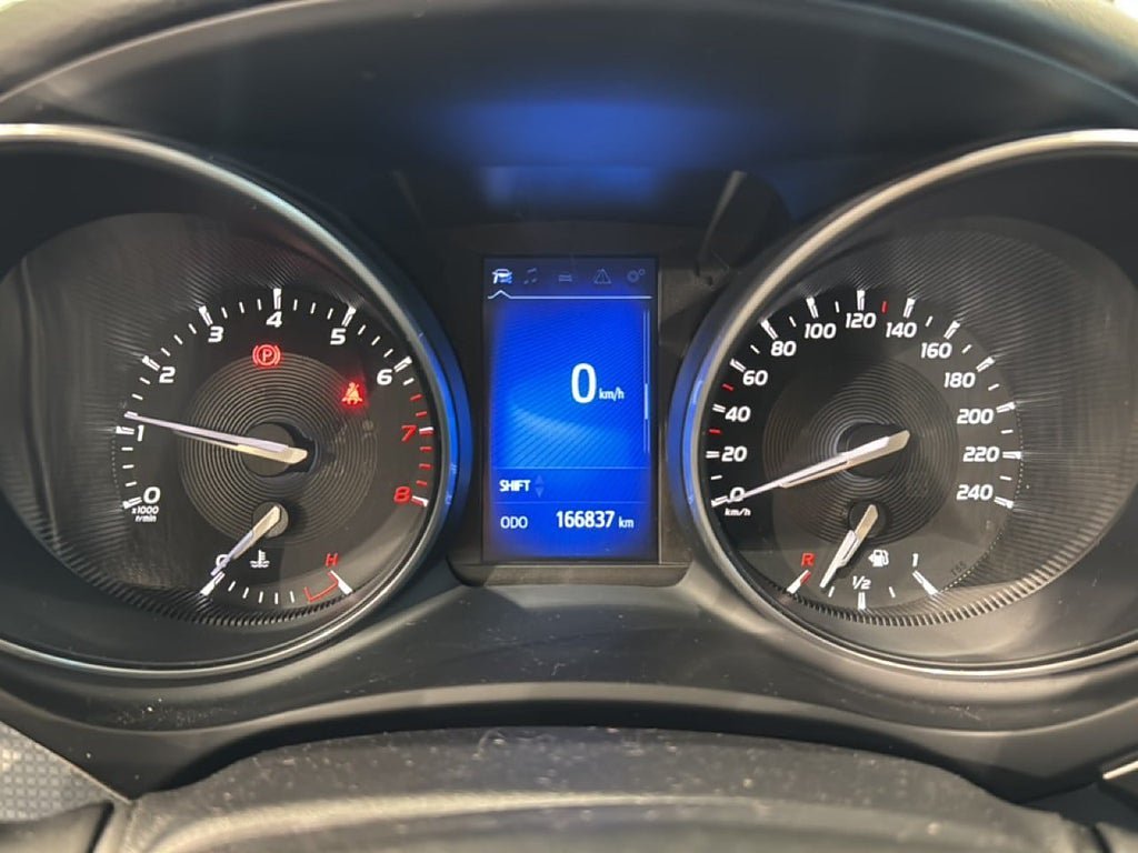 Vehicle Image 10
