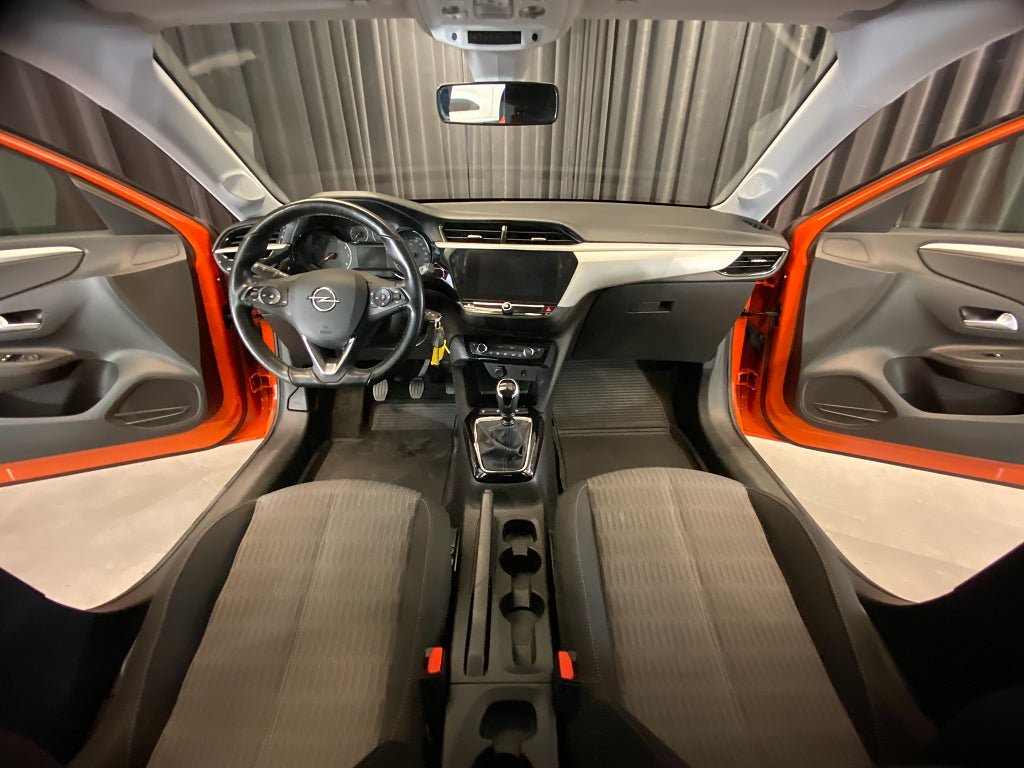 Vehicle Image 35