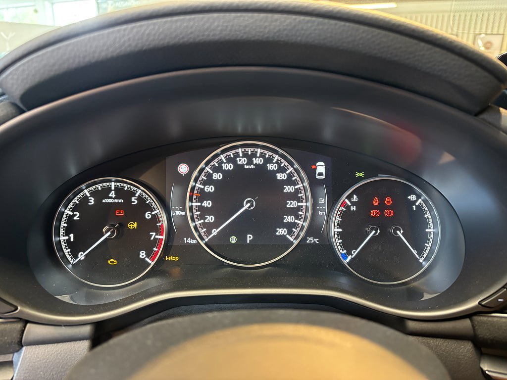 Vehicle Image 17