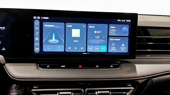 Vehicle Image 14
