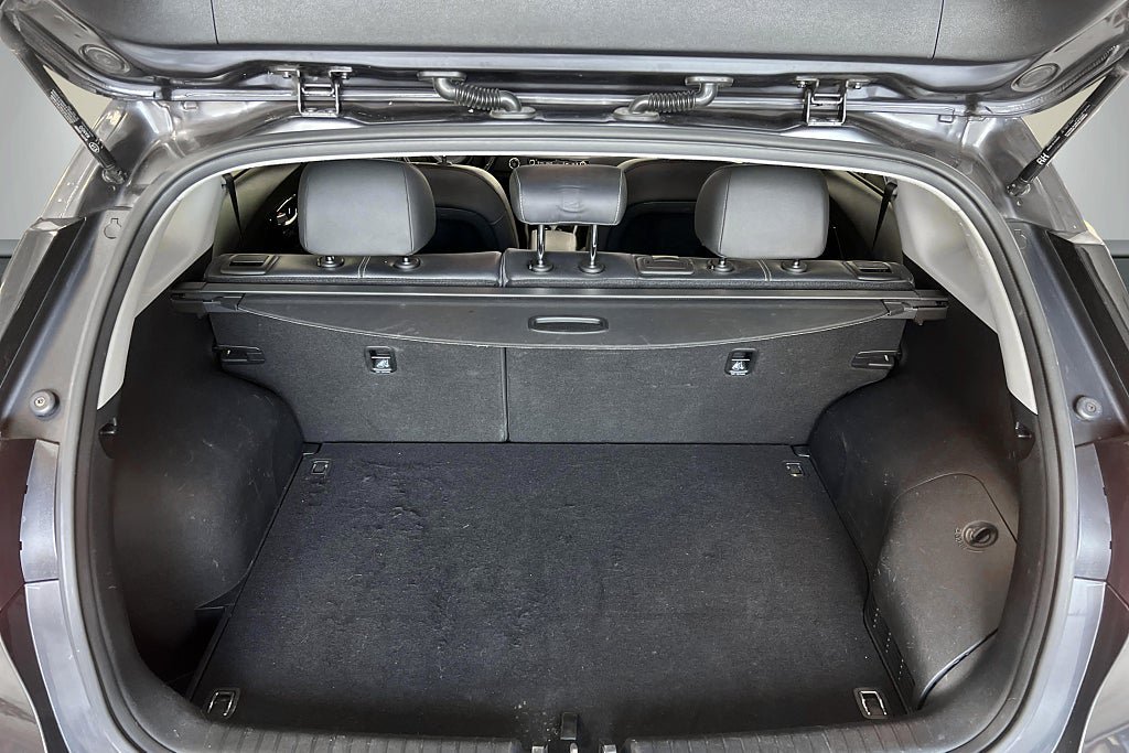 Vehicle Image 17