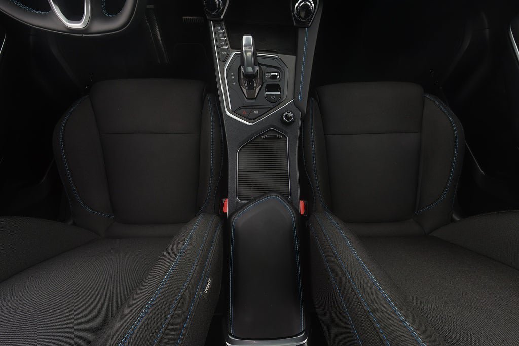 Vehicle Image 14