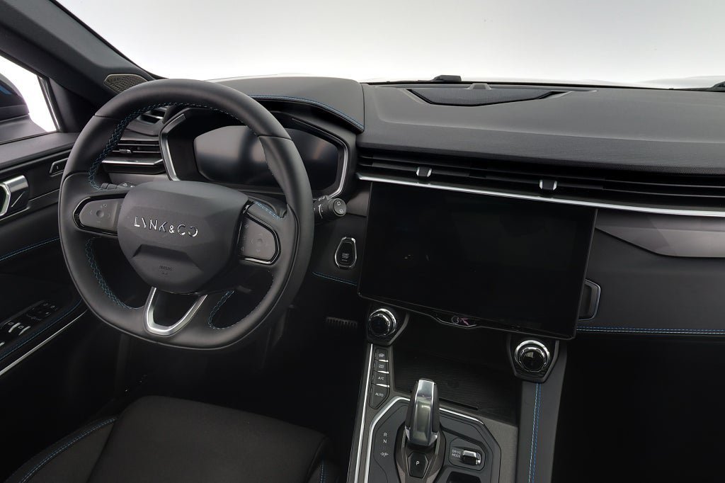 Vehicle Image 15