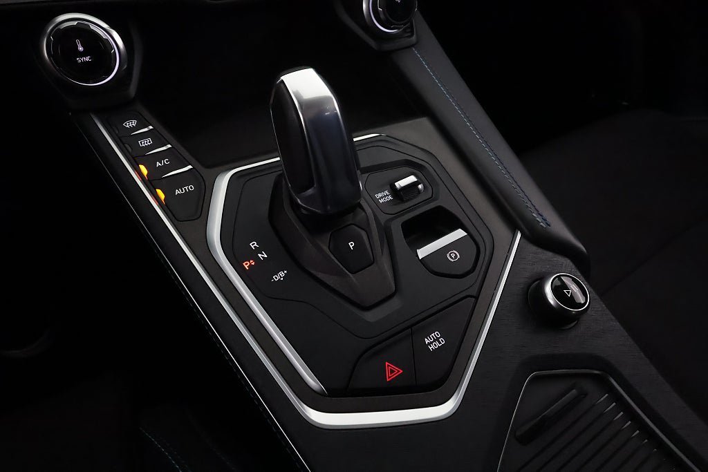 Vehicle Image 24