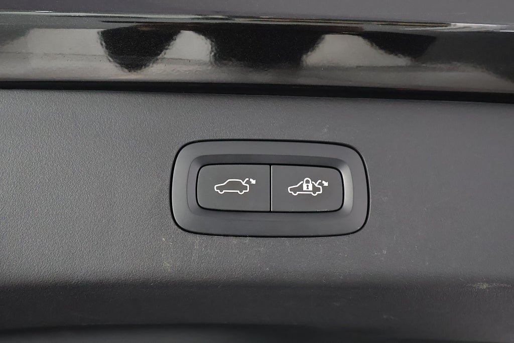 Vehicle Image 29