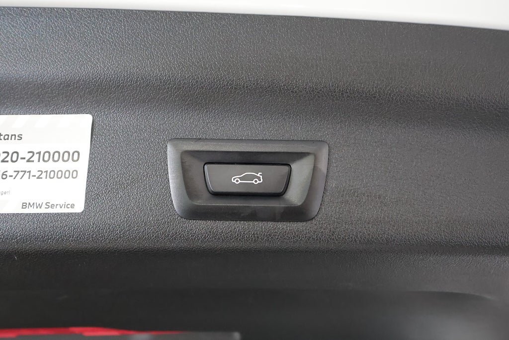Vehicle Image 27