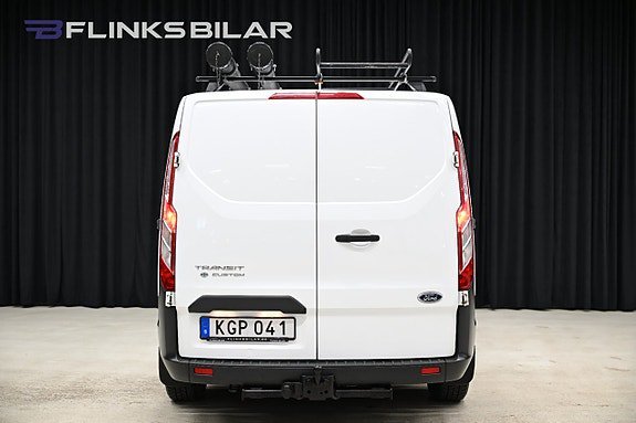 Vehicle Image 17