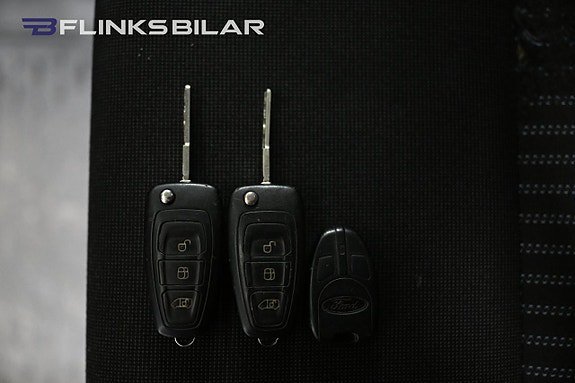 Vehicle Image 33