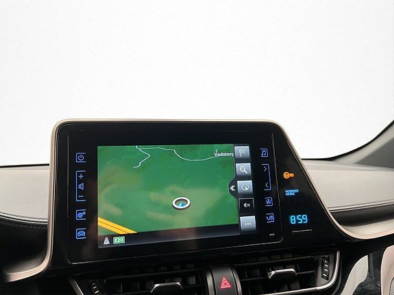 Vehicle Image 21