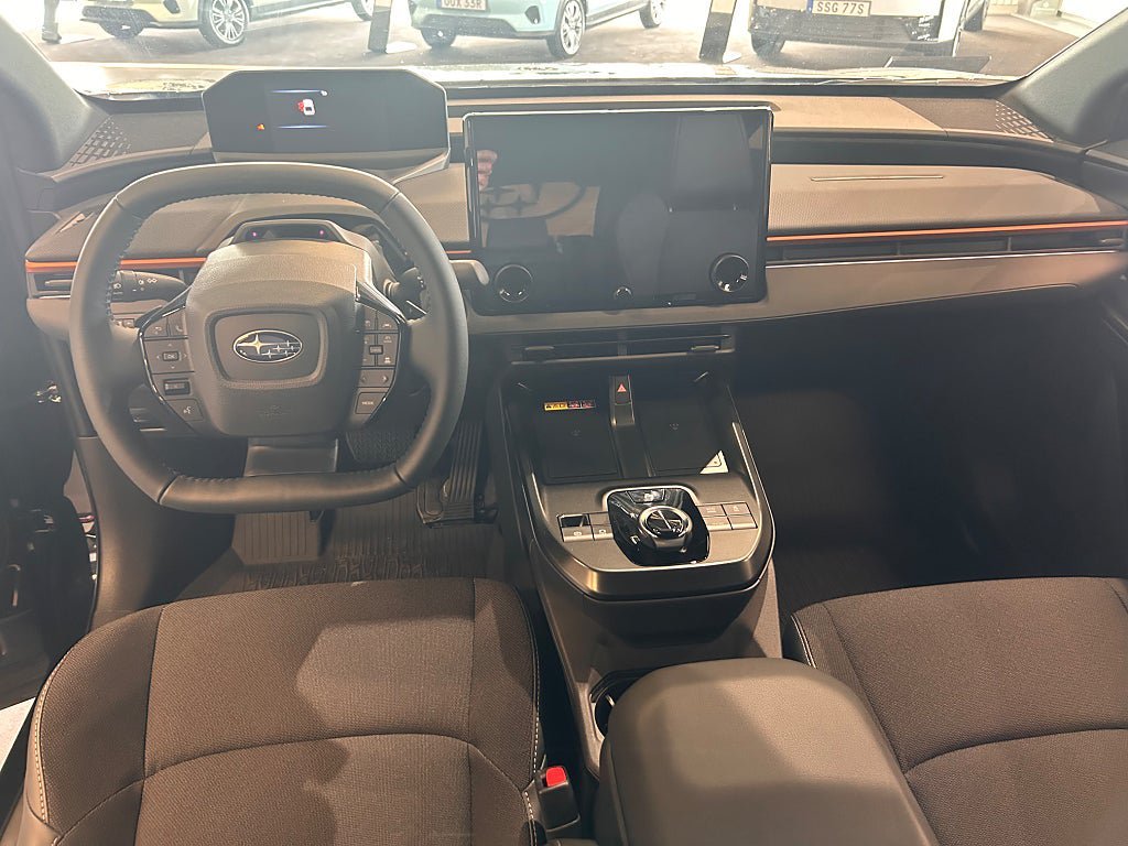 Vehicle Image 7