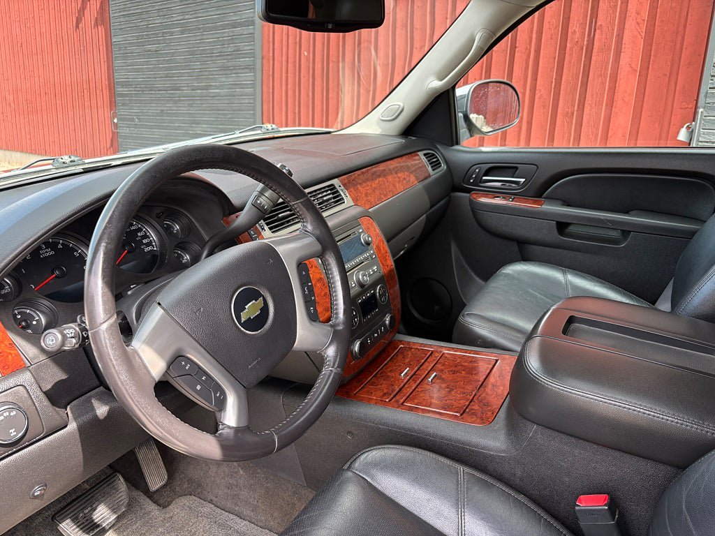 Vehicle Image 10
