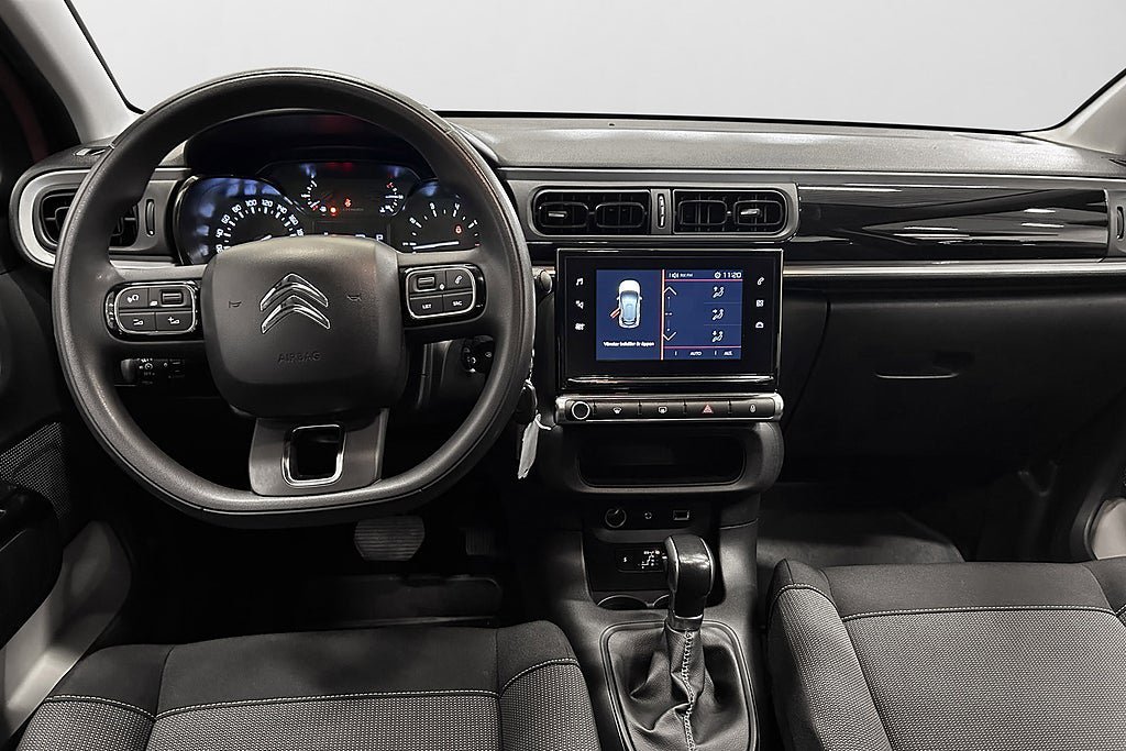 Vehicle Image 11