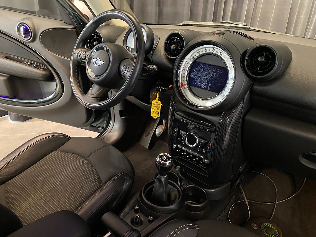 Vehicle Image 34