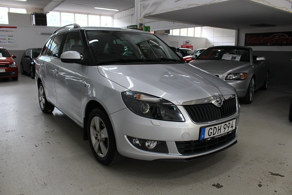 Vehicle Image 10