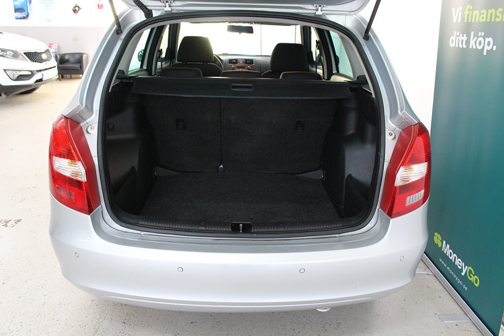 Vehicle Image 18