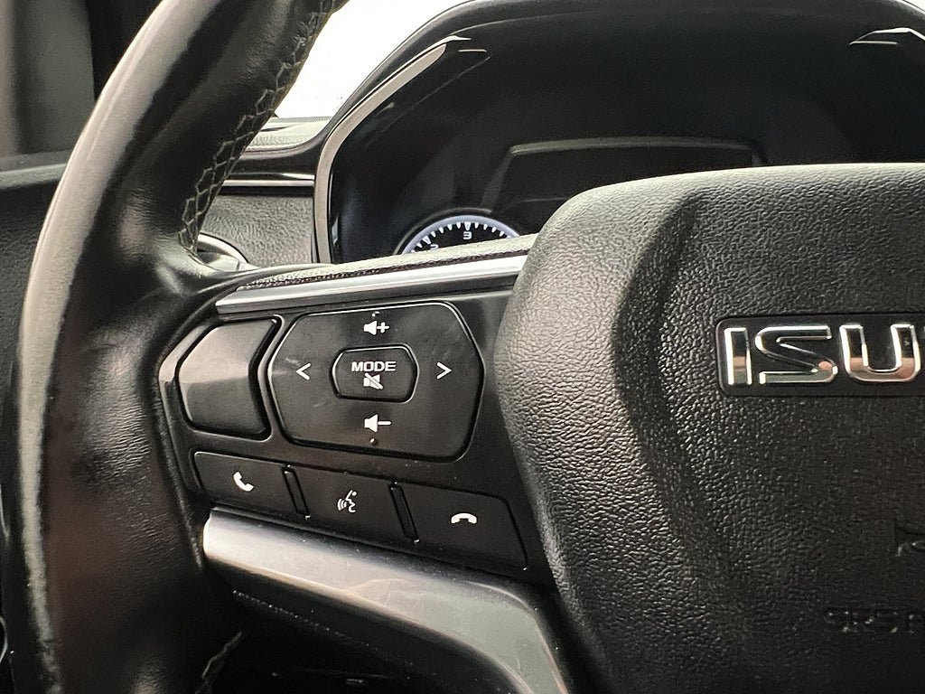 Vehicle Image 17