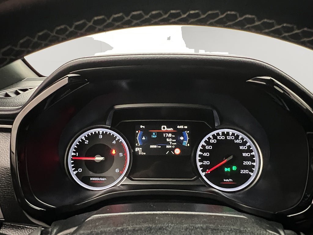 Vehicle Image 18