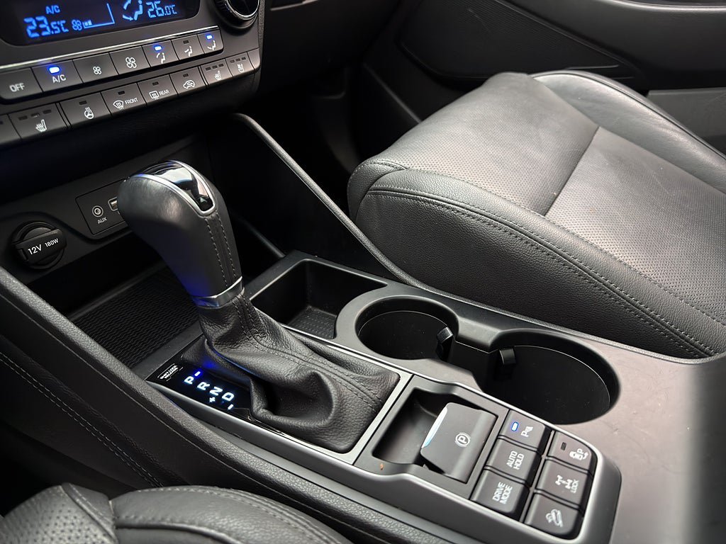 Vehicle Image 22
