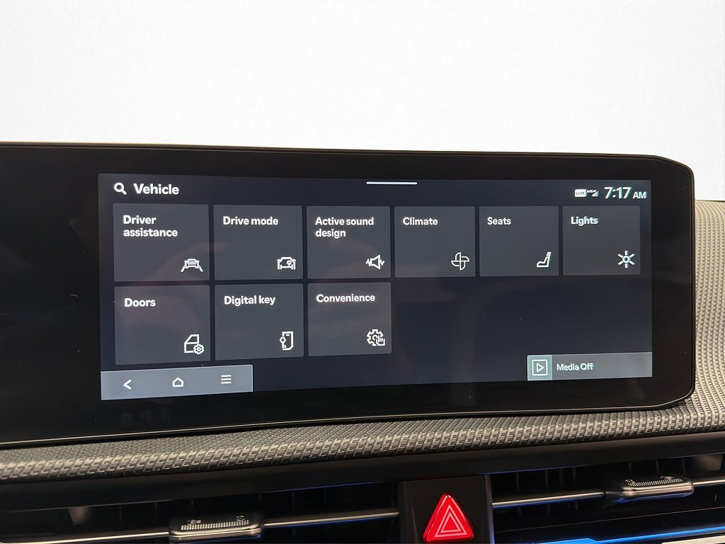 Vehicle Image 30