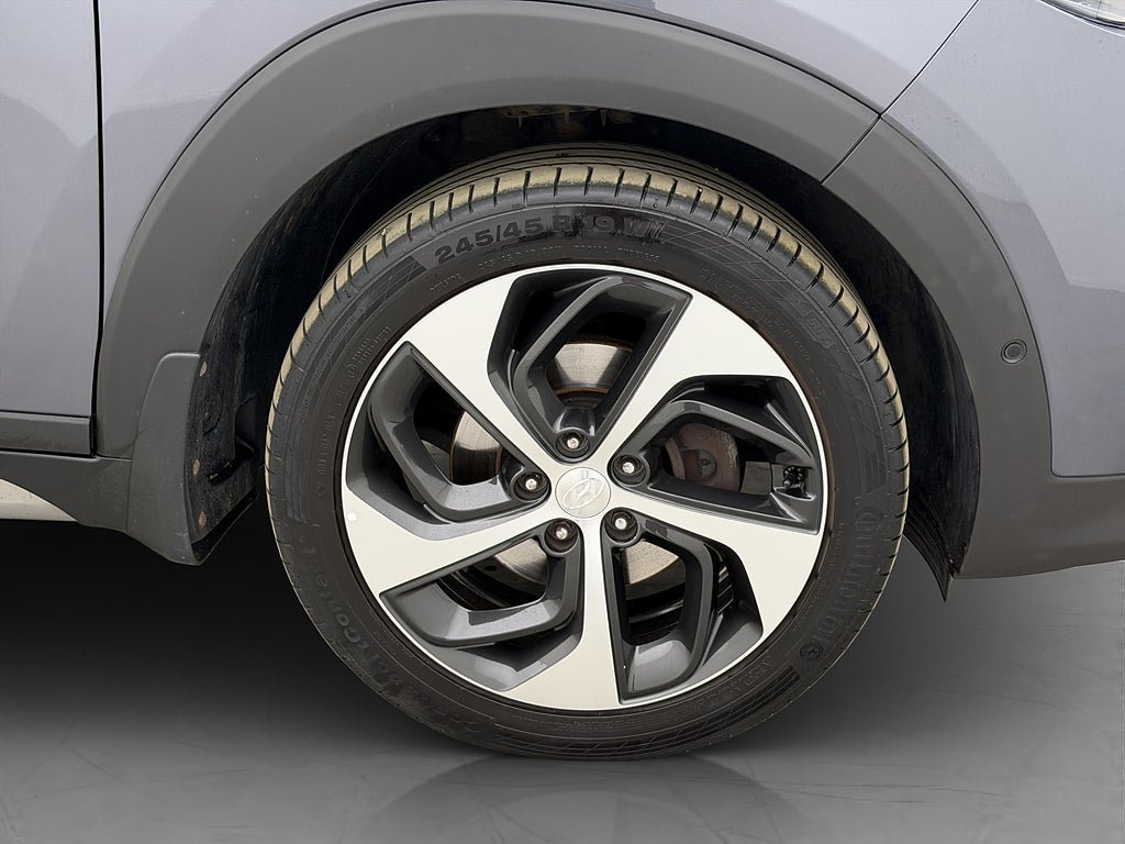 Vehicle Image 35