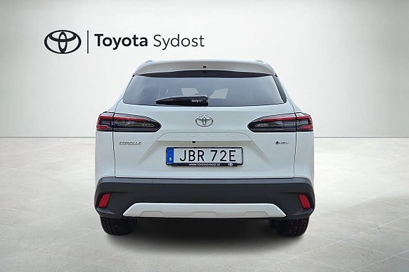Vehicle Image 9
