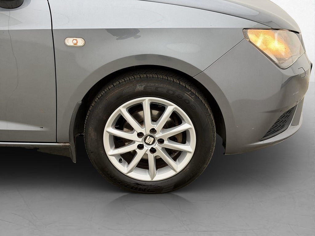 Vehicle Image 30
