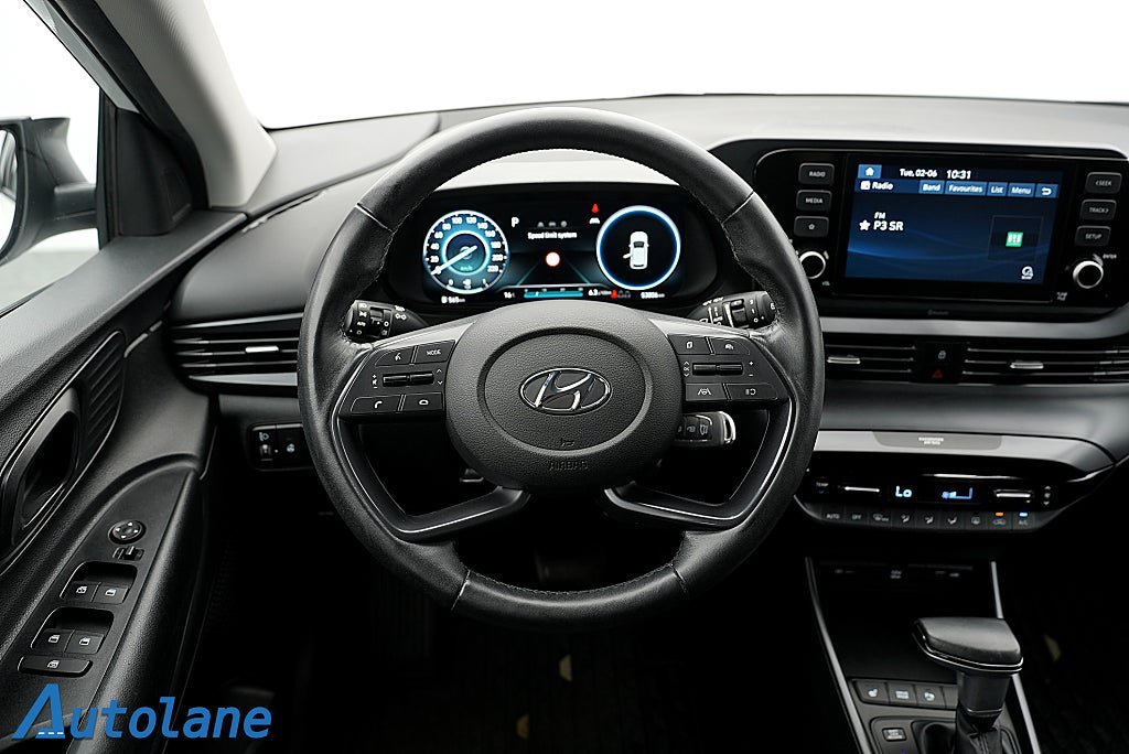 Vehicle Image 15