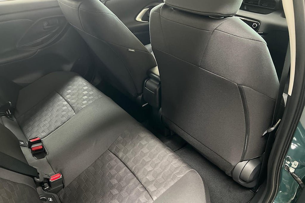 Vehicle Image 17