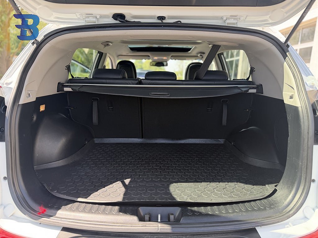 Vehicle Image 17