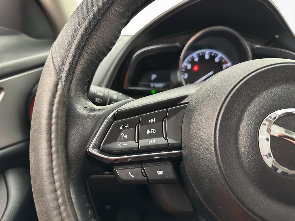 Vehicle Image 17