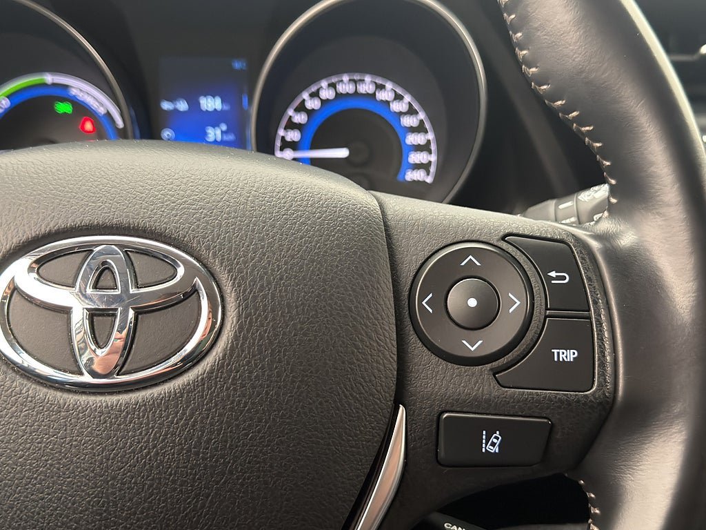 Vehicle Image 20