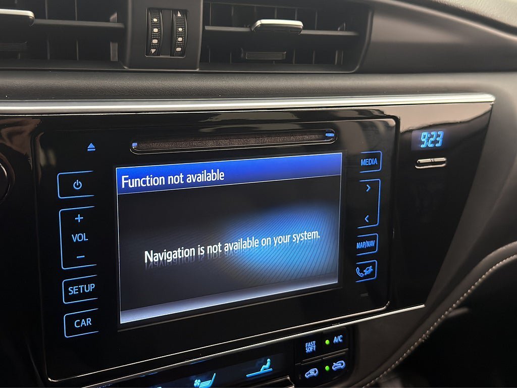 Vehicle Image 23