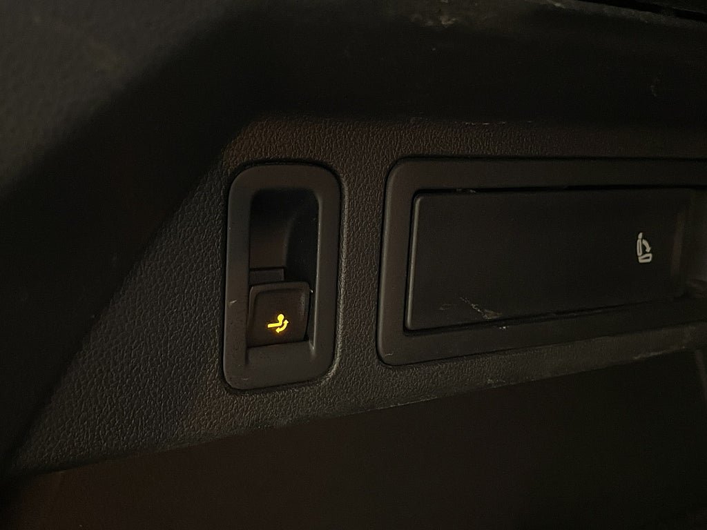 Vehicle Image 29